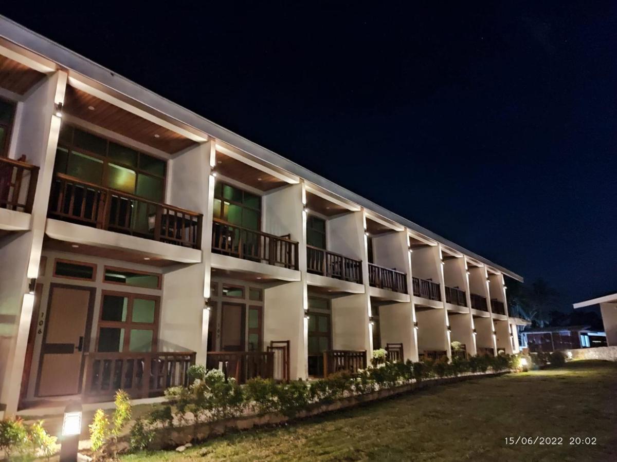 Bugnaw Si-E Beach Resort ボホール エクステリア 写真