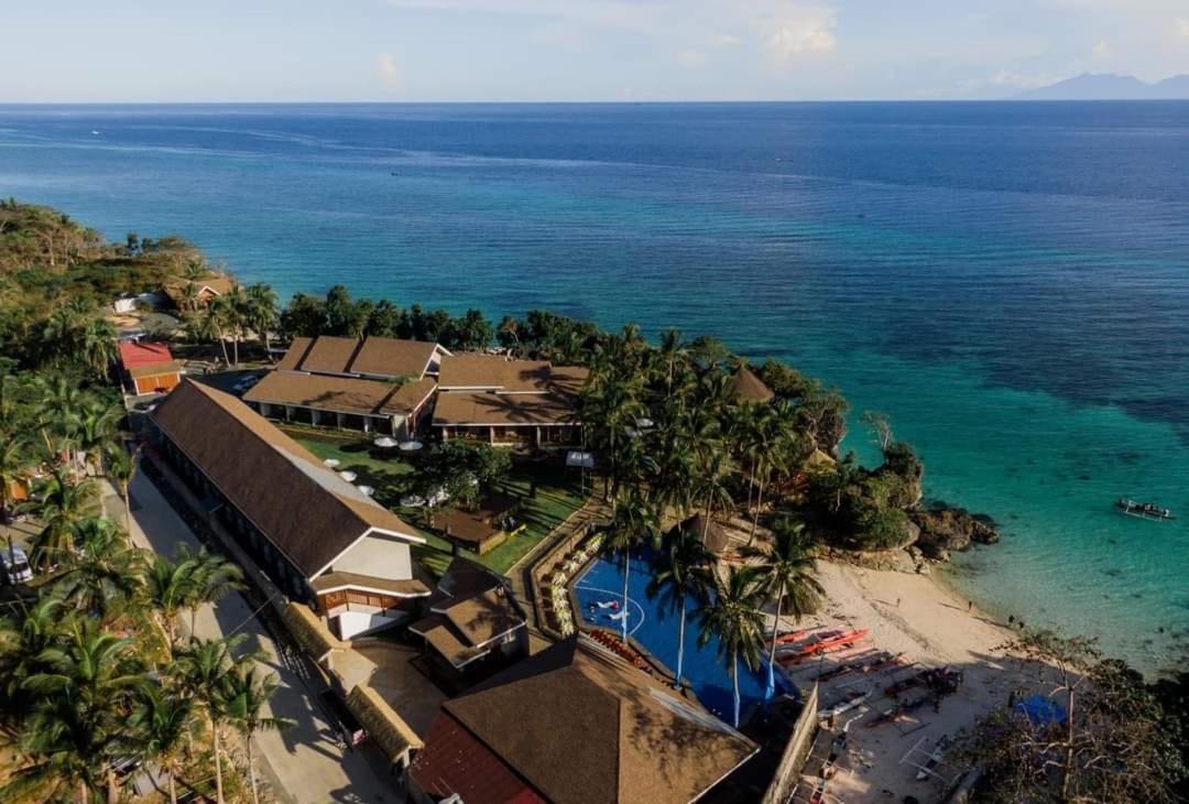 Bugnaw Si-E Beach Resort ボホール エクステリア 写真